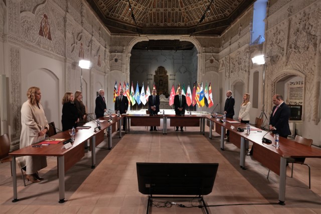 Santalices reivindica maior celeridade para tramitar propostas autonómicas no Congreso